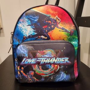 Thor Danielle Nicole Backpack with Bag Clip